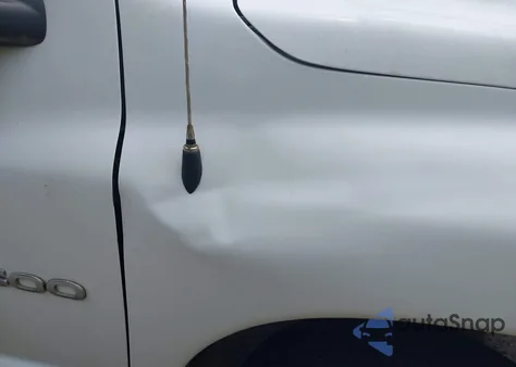 2005 Dodge Ram 1500 Slt/Laramie z USA, uszkodzony, nr VIN 1D7HU18N55S341084